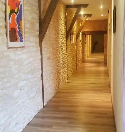 Couette-café Mons Et Merveilles Archignac