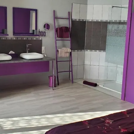 A Mons & Merveilles Bed & Breakfast Archignac